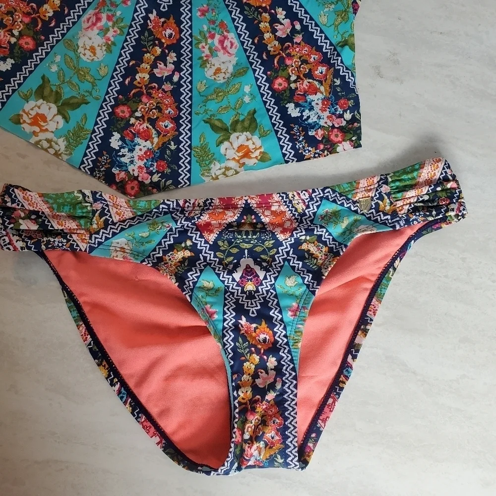 Cremieux Bikini Medium Halter top & Bottoms Blue Orange Colorful Geometric Beach